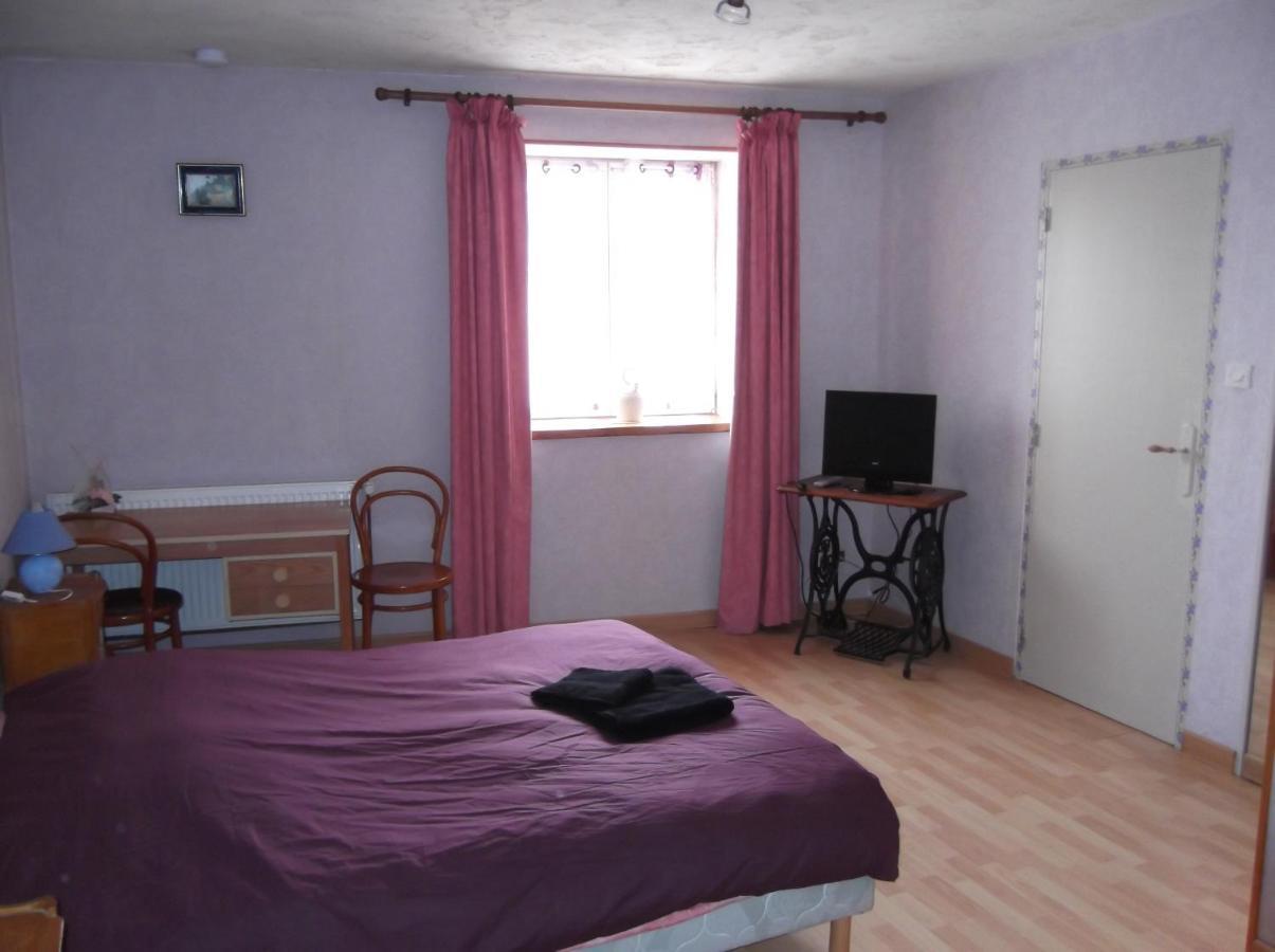 La Ferme Des 3 Suissesses Bed & Breakfast Saint-Paul  Exterior photo